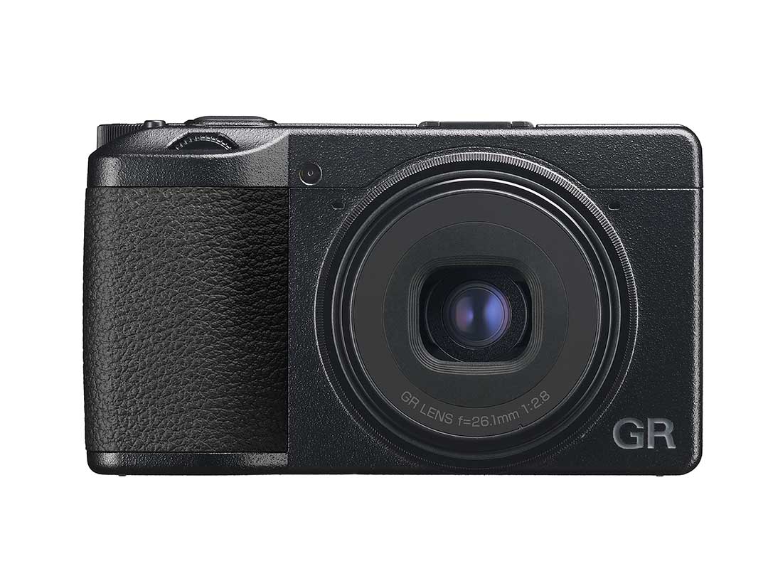 RICOH GR III x Premium Kompaktkamera Bild 01