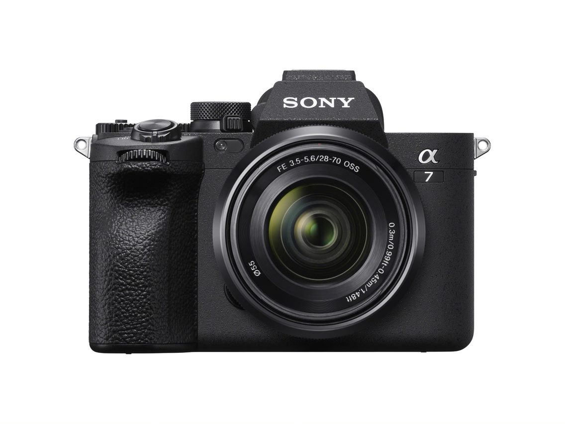Sony Alpha 7 IV + FE 28-70mm 3.5-5.6 (ILCE-7M4K) Bild 01
